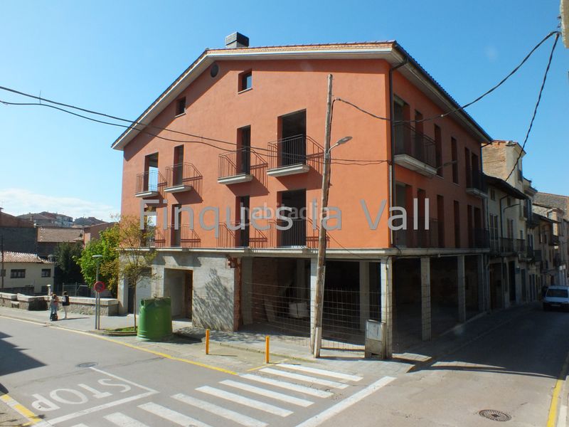 Foto 0fe5cd2c-cbaf-40eb-9cb2-3f92bac2705c. Local comercial amb calefacció a Roda de Ter