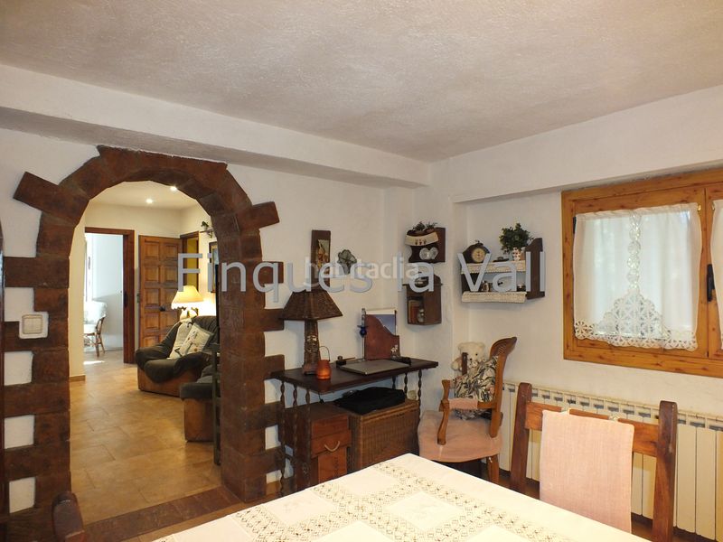 Foto e94bad88-bef7-45ab-9ac7-5849a1dc0eed. Xalet amb xemeneia calefacció a Argentona est Argentona