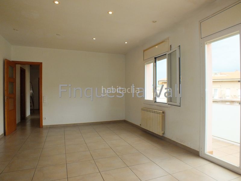 Foto f9156b33-fdb3-4d97-a4c3-dbfd81a4bdd6. Dúplex amb calefacció a Santa Eugènia de Berga