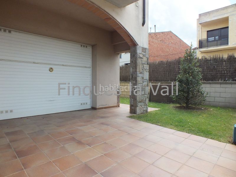 Foto fff7ae44-176a-4987-9781-b0ca0e39d4f2. Casa amb xemeneia calefacció aparcament a Tona