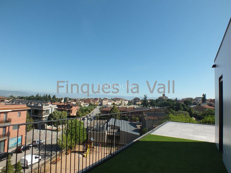 Foto cdbbfe9a-dca0-4980-935b-bcd0d4751539. Dúplex  en venda a en Taradell