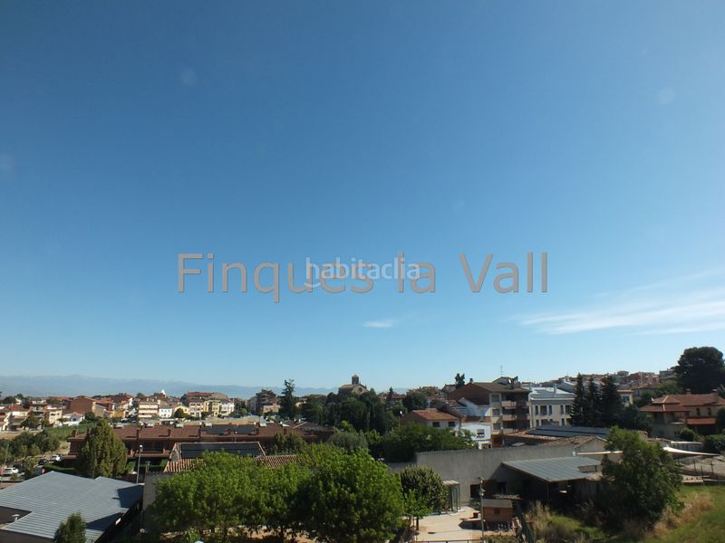 Foto f149152e-cbc4-438b-a104-3bb72aa91dd0. Dúplex  en venda a en Taradell