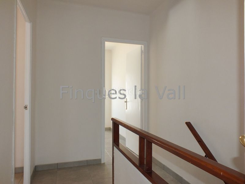 Foto 2f93a585-3837-4933-9c60-b4e8d8968483. Casa amb calefacció aparcament a Manlleu