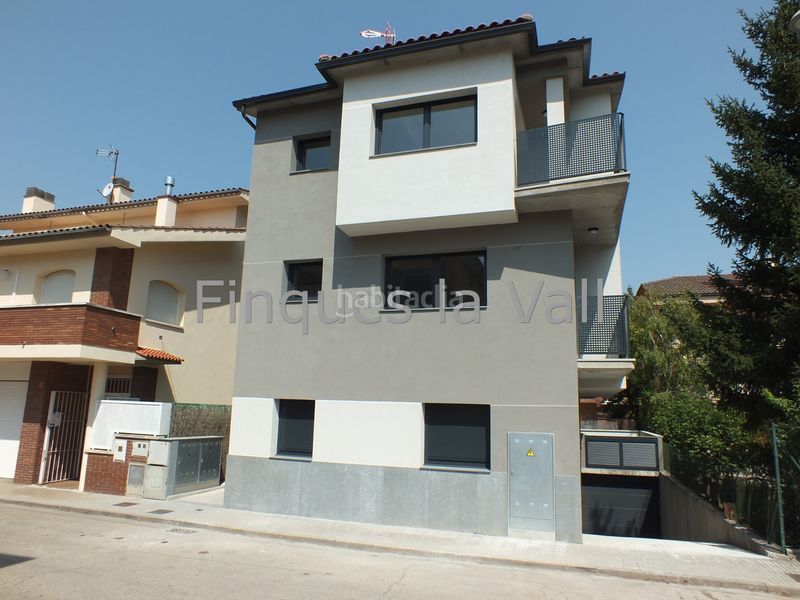 Foto f56eeaa7-8de7-4d6b-90d2-02f9150536b7. Pis amb calefacció a Calldetenes