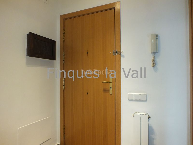 Foto f47892a3-ade4-4f12-96c2-9695cd098555. Pis amb calefacció a Caputxins-Ambulatori Vic