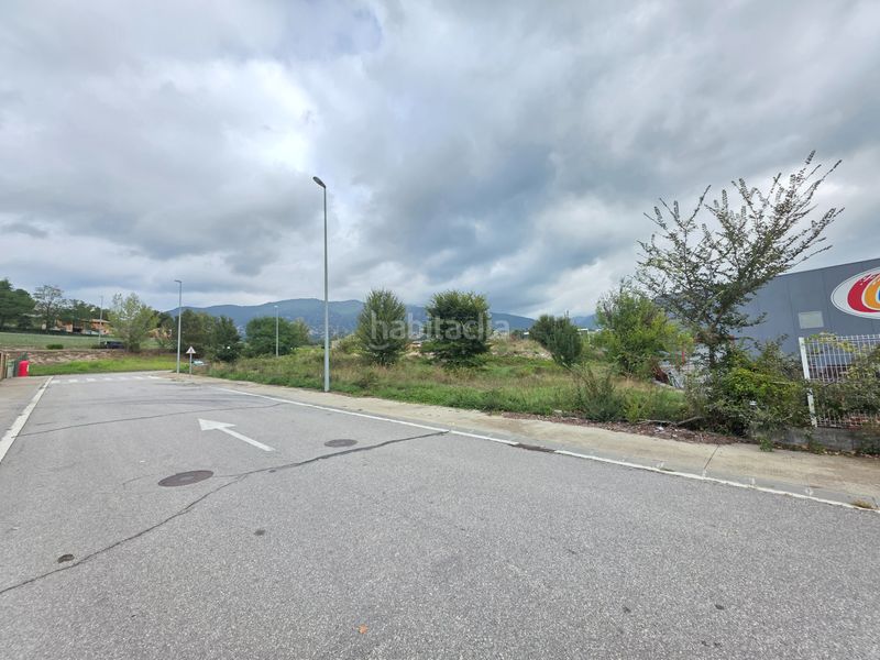 Foto ee13e9df-9eba-420e-8eb9-7551da6e12f7. Terreny residencial a Sant Pere de Torelló