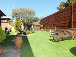 Chalet en Taradell. Xalet en venda