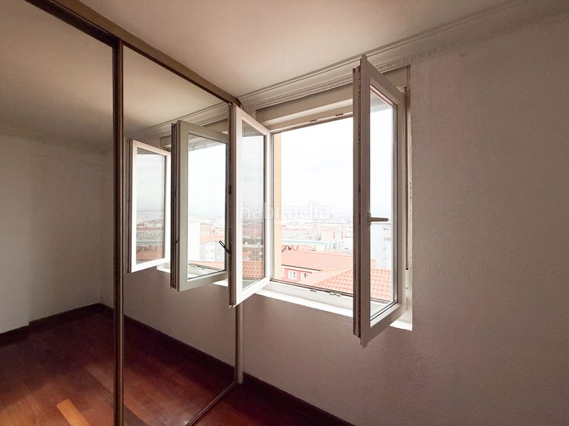 Foto 4e513bfc-164a-4d2b-b731-336e986d3cc2. Pis amb aparcament a Cuatro Caminos Santander