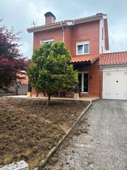 Xalet a Maoño - Azoños. Boo de piélagos: (alto san mateo)