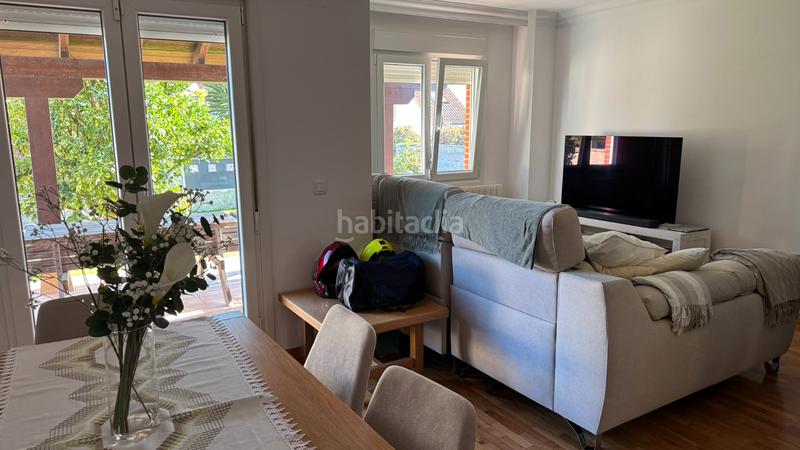 Foto 90856647-54c9-4bd2-aead-7a210dd502e6. Chalet con piscina in Maoño - Azoños Santa Cruz de Bezana