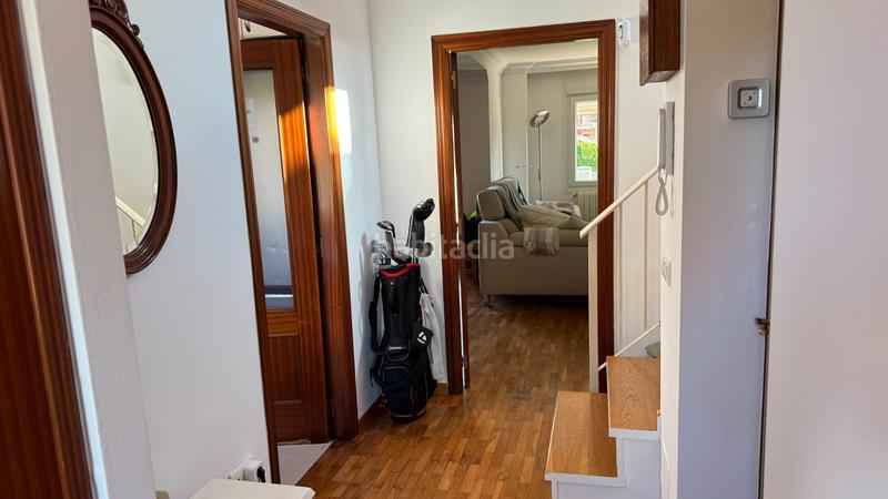 Foto ae955365-eade-44a2-9da7-5f2499e5617e. Chalet con piscina in Maoño - Azoños Santa Cruz de Bezana