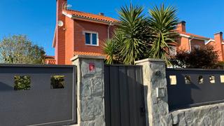 Xalet en Maoo - Azoos. Boo de pilagos: (alto san mateo)