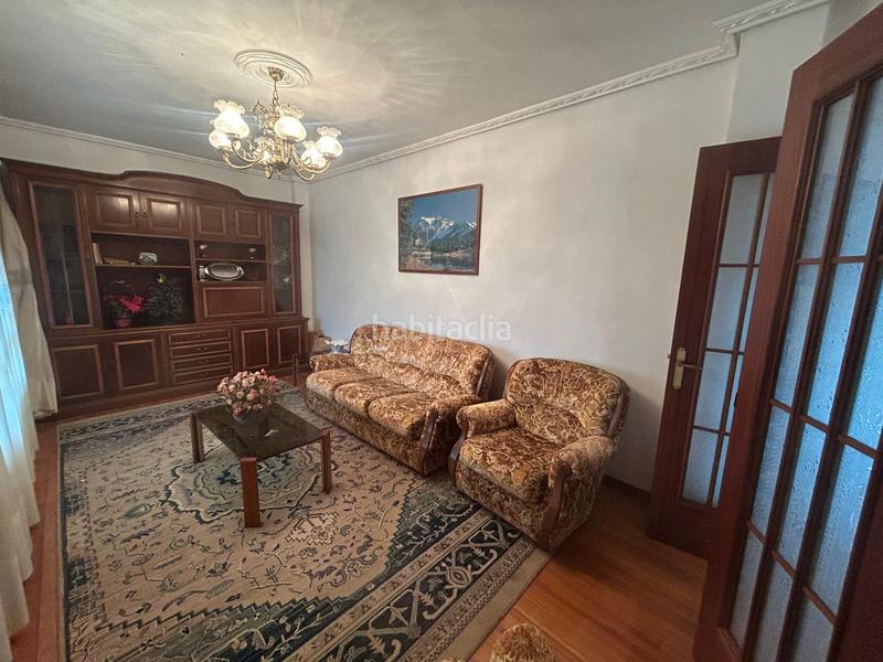 Foto 17c9afb7-50b4-4304-9a37-28d311f78600. Chalet con parcheggio in Soto de la Marina Santa Cruz de Bezana