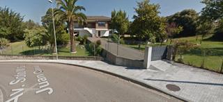 Xalet  Avenida playa san juan de la canal. Chalet individual de 297m2 en finca de 3.200 m2