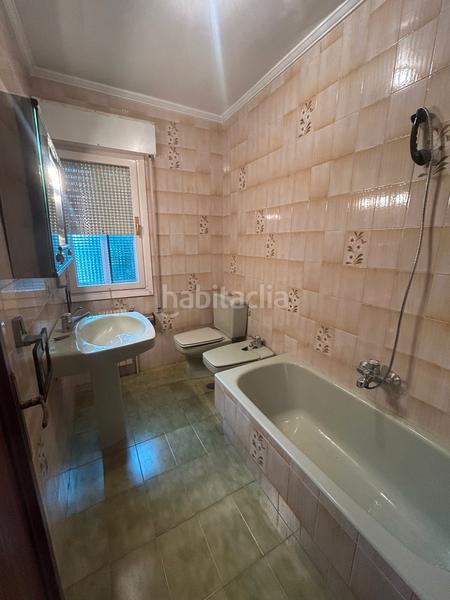 Foto 1a40723c-8d59-40a7-8eae-3229d08cb781. Chalet con parcheggio in Soto de la Marina Santa Cruz de Bezana