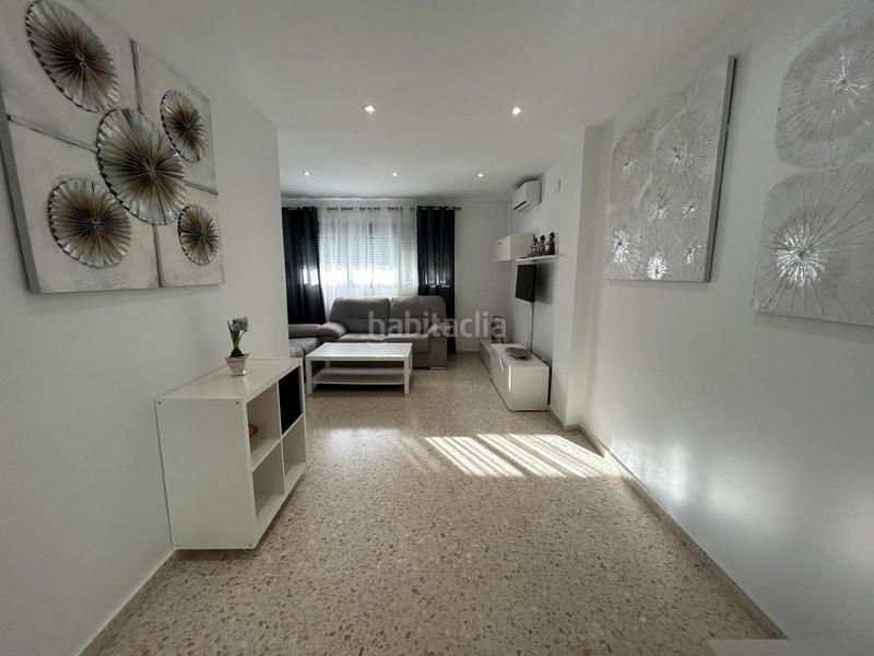 Foto d7cf7724-30d1-40e0-83c6-f5fabed02e3d. Appartamento in Palacios y Villafranca (Los)