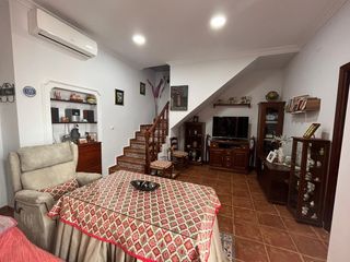 House in Palacios y Villafranca (Los). Casa en el centro!