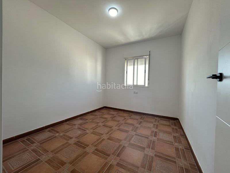 Foto 46c17475-6fba-46b2-bb06-125e8767f252. Piso en Palacios y Villafranca (Los)