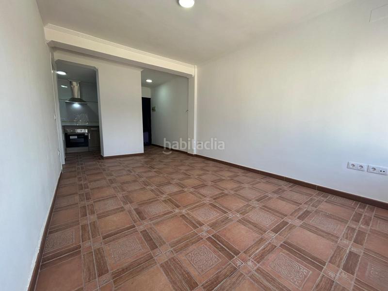 Foto f6dcf1ba-4827-4432-837c-b187536b6b02. Piso en Palacios y Villafranca (Los)