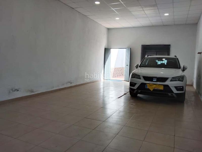 Foto fd32ede1-f8e1-4205-a874-ea01a3ca1177. Local comercial local en zona parque del jamón! en Palacios y Villafranca (Los)