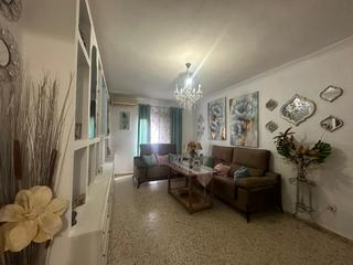 Appartement à Palacios y Villafranca (Los). Piso en avenida de sevilla!