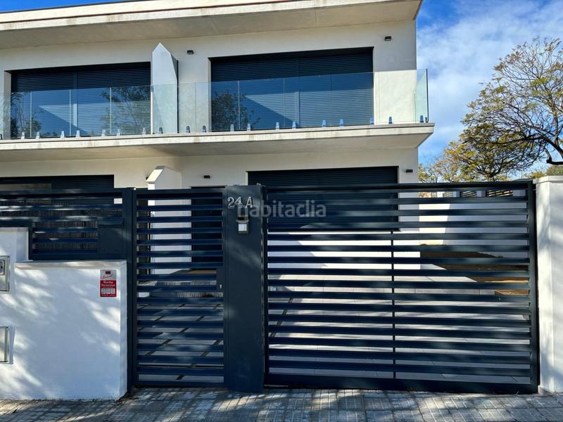 Foto 0d2b267d-55a9-40a0-9217-2dc0f9046787. Casa adossada a camí ardiaca 24 a mar Cambrils Cambrils