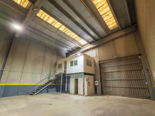 Location Bâtiment à usage industriel  Calle ceramica. Nave industrial en venta o alquiler en polígono magarola sud  es
