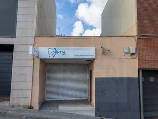 Casa  Calle orenetes de les. Oportunidad en pleno centro de viladecavalls.