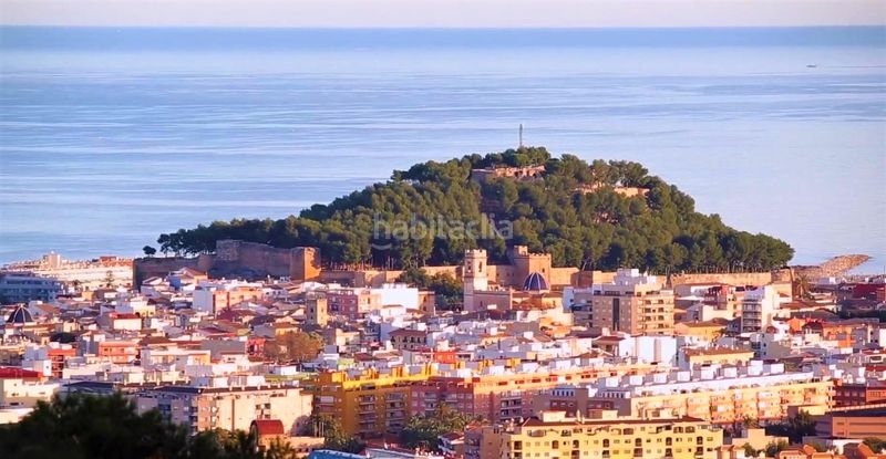 Foto aff4991a-4684-4ce2-816e-ec63dadee387. Apartament amb aparcament piscina a Les Bassetes - El Marjal Dénia