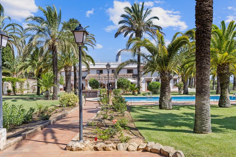 Foto faa0155e-e671-4b8a-b3d1-4ccd56cdc31b. Xalet amb piscina a Partida Comunes-Adsubia Xàbia