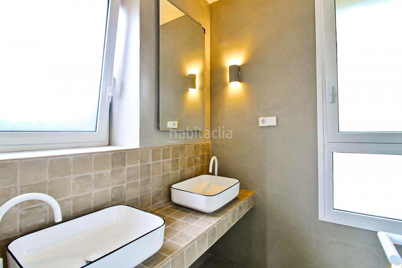 Foto 536342a0-f29f-45e4-a736-5999cc0ee044. Xalet amb aparcament piscina a Las Rotas / Les Rotes Dénia