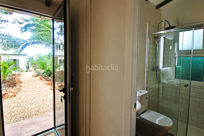 Foto e0b577f4-bd1e-482c-b59c-bc29f6449c4a. Xalet amb aparcament piscina a Las Rotas / Les Rotes Dénia