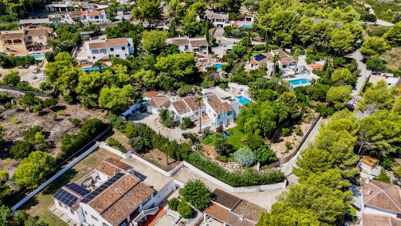 Foto e338672e-e38e-45d4-9ee0-f27ccd4f999a. Xalet amb piscina a Partida Comunes-Adsubia Xàbia