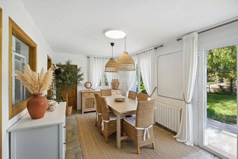 Foto f3110f61-122b-470d-8d7b-7fb6439acbcd. Xalet amb piscina a Partida Comunes-Adsubia Xàbia