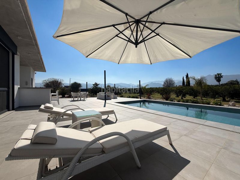 Foto a8088f13-6f62-4bd7-b81b-9dac7e3d97fd. Casa amb calefacció aparcament piscina a Tormos