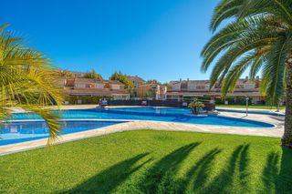 Appartement à Montañar-El Arenal. Oportunidad única en jávea, apartamento con piscina, gimnasio y