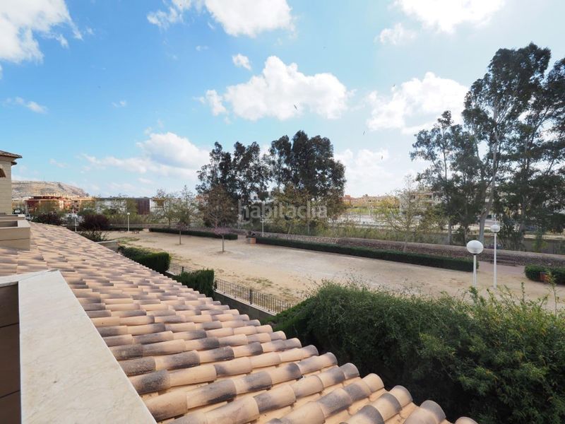 Foto 61bad636-d939-4fd7-b0ba-33881ac1b04e. Casa amb aparcament a Centro Ciudad Xàbia
