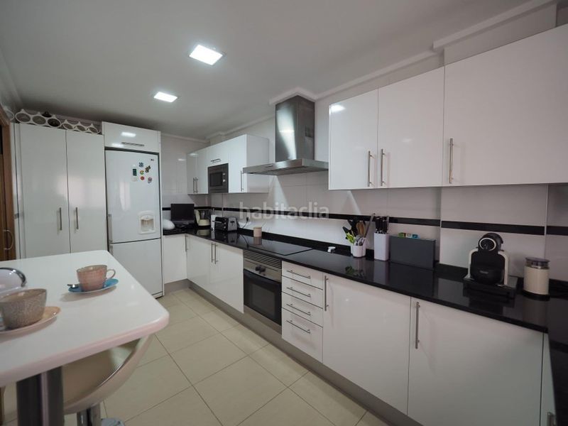 Foto 8593d5d4-d24a-44a5-b281-f793bd4554f3. Casa amb aparcament a Centro Ciudad Xàbia