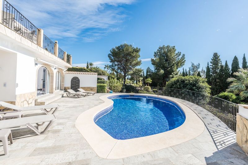 Foto ffd6b92b-4bab-4da2-b0cc-440356399f0e. Xalet amb aparcament piscina a Montgó - Ermita Xàbia