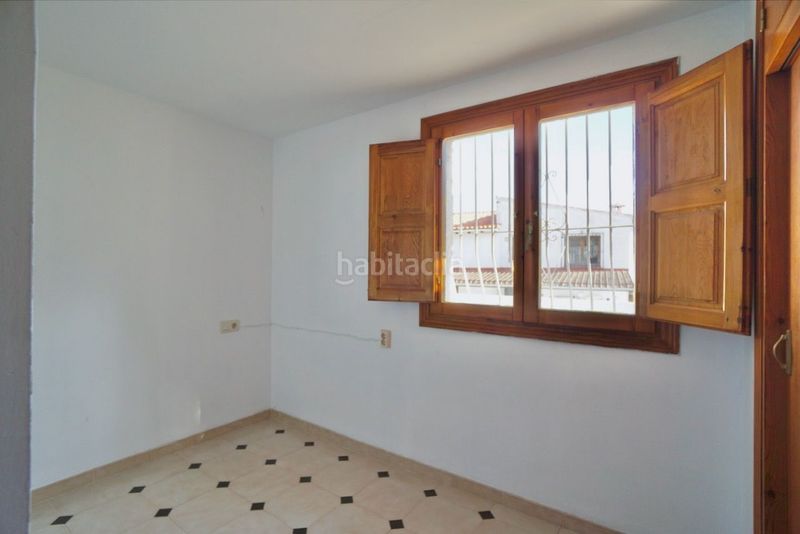 Foto 0e2e9eda-c7da-48d5-80bd-78aafac315f0. Xalet amb piscina a La Fustera Benissa