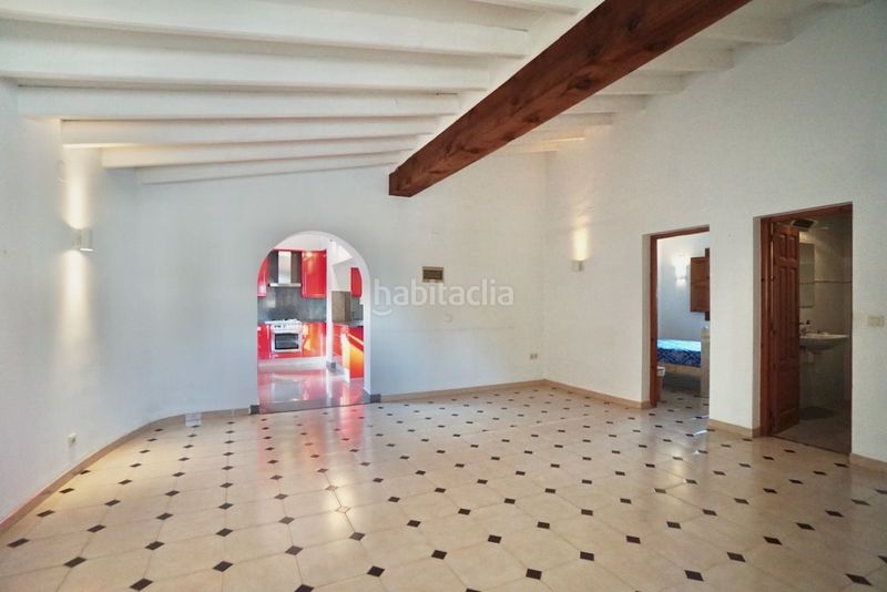 Foto 495c9178-fee7-4da4-8d7a-0cf60efbf52c. Xalet amb piscina a La Fustera Benissa