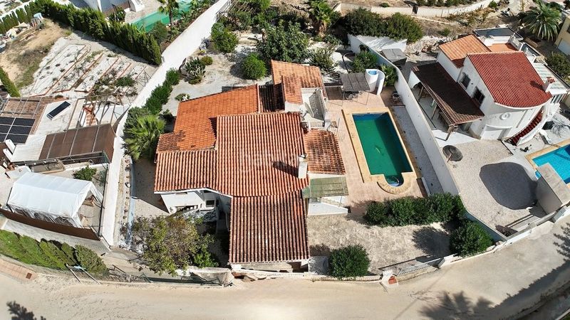Foto c4e5a33a-daad-43cd-9a75-322fccd2584d. Xalet amb piscina a La Fustera Benissa