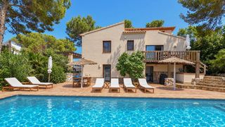 Xalet a La Granadella - Costa Nova. Encanto mediterráneo y privacidad en jávea