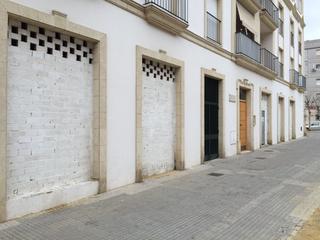 Local Comercial en Madre de Dios. Gran local comercial en bruto de 1.030 m2