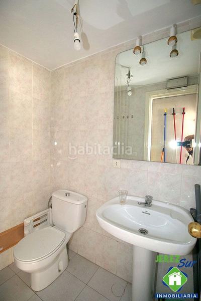 Foto f1a36d8b-610f-48c9-892b-e6cfe691b0bd. Local comercial a Vallesequillo Jerez de la Frontera