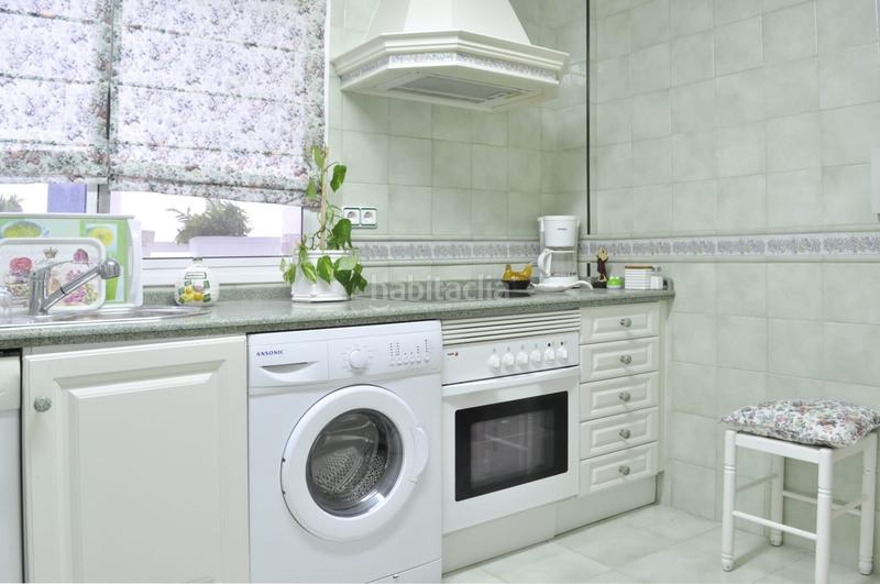 Foto 0ef1d197-0a5a-4086-a6f4-024dceb39056. Piso apartamento zona cotizada en Parque Avenida Jerez de la Frontera