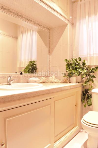 Foto e8f3dae5-d281-4962-a89d-334651aacb0e. Piso apartamento zona cotizada en Parque Avenida Jerez de la Frontera