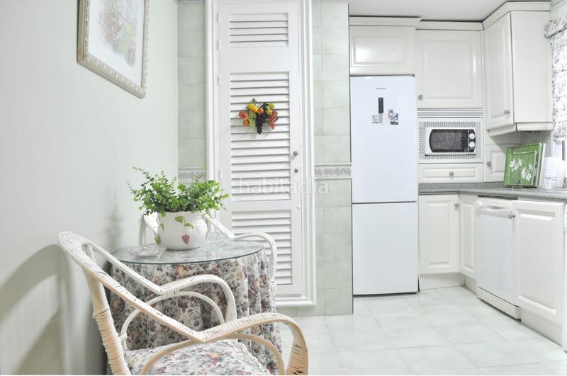 Foto fe62fa4a-5de2-4e4b-b158-305b58ac8e85. Piso apartamento zona cotizada en Parque Avenida Jerez de la Frontera