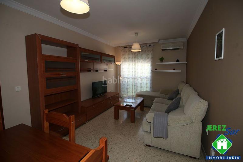 Foto 5af47d80-5e10-4286-a2fa-9856ad4a86a0. Piso 2 dormitorios con garaje y trastero en Puertas del sur - Guadabajaque Jerez de la Frontera