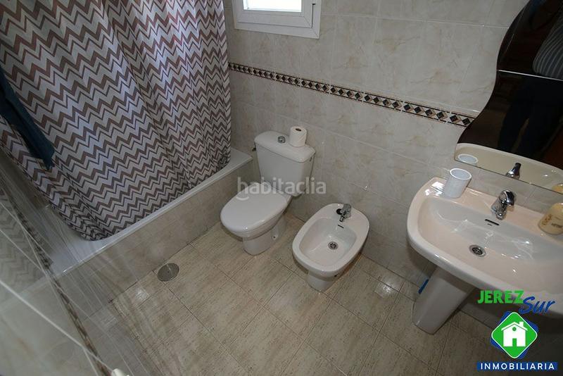 Foto aeaf5aa0-cae3-4352-a644-b1c05632c9f5. Piso 2 dormitorios con garaje y trastero en Puertas del sur - Guadabajaque Jerez de la Frontera
